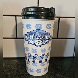 North Carolina Tar‎ Heels Tumbler with Spill Proof Twist Lid 2005 Champions NCAA